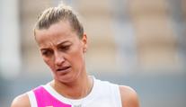 Kvitová si finále French Open nezahraje, vypadla s Keninovou