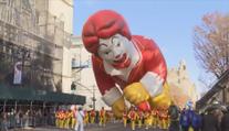 Američané slaví Den díkůvzdání. Těší se na krocana i průvody s celebritami