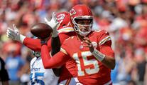 Mahomes v přípravě opět čaroval. Spoluhráči přihrál za zády