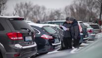 Špinavý byznys v autobazarech! Většina podvádí, koukněte jak
