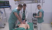 V Motole vzniklo unikátní centrum. Lékaři tam cvičí na figurínách