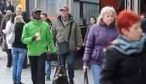 Češi v minusu: Na každého připadá dluh už přes 200 tisíc