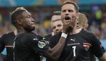 Vulgární nadávky mají dohru. Útočník Rakouska dostal trest od UEFA