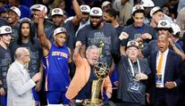 Knicks po 53 letech na vrcholu. V pátém zápase přetlačili Spurs a slaví titul