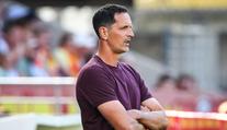 Ani otočka proti Slavii nepomohla. Lens vyhodilo trenéra za bizarních okolností