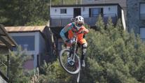 Dechberoucí vítězná jízda bikera Tomáše Slavíka z helmy!