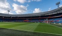 Feyenoord potrestal vlastní fanoušky. Po řádění s pyrotechnikou mají zákaz výjezdů