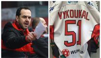 Vstal ze židle, nazul brusle a překonal Jágra! Comeback po osmi letech!