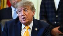 Ukrajina nařídila zastavit palbu. Trumpovi vyjednavači míří do Moskvy a Kyjeva