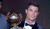 Ronaldo je nejlepším vítězem Zlatého míče všech dob. Porazil Messiho i sám sebe