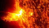Zemi hrozí solární superbouře. Máme tři indicie, varuje americký úřad