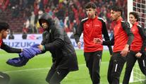 Nechutnosti ve finále AFCONu. Hráči i podavači míčů kradli ručník soupeři