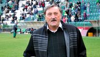 Panenka vařil panenku. Vršovická legenda pomohla nasytit policisty