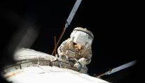 Kosmonauti vyrazili mimo ISS, ve vesmíru stráví 6,5 hodiny