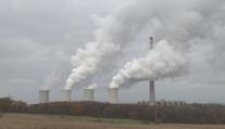 Popel z elektrárny dusí lidi v obci na Pardubicku. Někteří mají strach o život