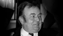 Zemřel herec Miroslav Kaman, esenbák se dvěma dávkami z Pelíšků