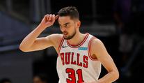 Bodoval, doskakoval, přihrával! Skvělý Satyho výkon pomohl Bulls k výhře