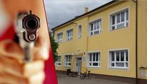 Opilý muž střílel u školky: Děti učitelé zabarikádovali v jídelně