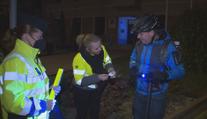 V noci na neděli se mění čas. Policie kvůli tomu varuje všechny chodce