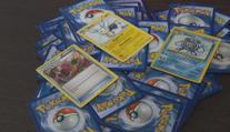 Pokémoni přivádějí Čechy do dluhů. Kvůli kartičkám dluží i statisíce