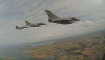 Poplach na českém nebi! Gripeny startovaly kvůli nekomunikujícímu letadlu