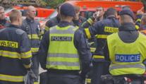 V lesích se ztratilo několik houbařů. Policie zasahovala hned třikrát
