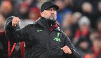 Klopp ztratil při oslavách snubní prsten. Zachránit ho musel kameraman