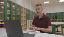 Student Filip se stal mistrem světa ve zpracování textu. Je mu teprve 16 let