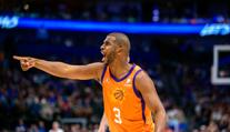 Chris Paul zuřil. Fanoušek napadl rodinu hvězdy NBA při zápase