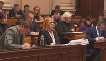 Sněmovna se sešla kvůli rozpočtu. Poslanci rozhodnou o jeho vrácení vládě
