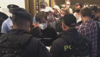 Při kontrolách klubů padly pokuty za 20 tisíc korun. Platili i očkovaní hosté
