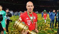 Fotbalový důchod se nekoná, šikula Robben si prodlouží kariéru