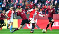Vláda uvolňuje opatření, Fortuna liga by mohla začít už 25. května