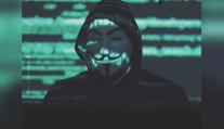 Hackeři z Anonymous vyhrožují Raiffeisenbank. Nic nehrozí, uklidňuje banka