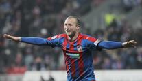 Anglie vábí Krmenčíka! Může si i vybírat, tvrdí střelcův agent