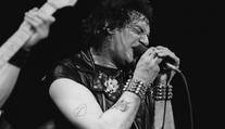 Zemřel bývalý zpěvák Iron Maiden Paul Di'Anno. Bylo mu 66 let