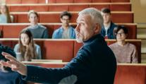 Spory na pražské univerzitě. Děkan prý fakultu poškozuje, chtějí jeho konec