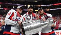 Stanley Cup i Gagarinův pohár: Kde ještě letos slavili Češi titul?