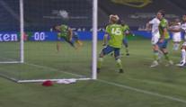 Borec na konec: Obránce v MLS vyhlavičkoval míč z brankové čáry