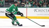 U nás doma nedohraješ. Patrick Roy seřval hvězdu soupeře za nechutný faul