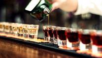 Reklama na alkohol Čechům nevadí. Chtějí však přísnější trestání opilých řidičů