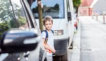 Pozor, muž vyžadoval od chlapce (12) líbání, varovala žena na síti