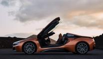 BMW představilo očekávaný model i8 Roadster!