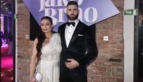 Tvrďák Procházka se ukázal jako model. Pózoval s těhotnou partnerkou