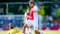 Vyhazov přes zprávu. Ajax propouští sedm hráčů, oznámil jim to v hromadném chatu