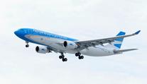 Turbulence změnily cestu v let hrůzy. Zničené vybavení, zranění cestující
