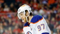 McDavidova série skončila, proti Winnipegu nebodoval. Pastrňákův gól nestačil