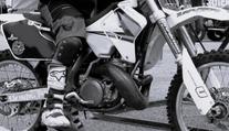 Slavný motokrosař zemřel při tréninku, zkoušel náročný trik. Loučil se i Podmol