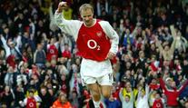 Tohle není vtip! Hvězdy Bergkamp a Cruijff obléknou dres Blšan