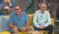 Hlavní je se ve vztahu spolu hodně smát, radí zpěvák Pavel Vítek a jeho partner